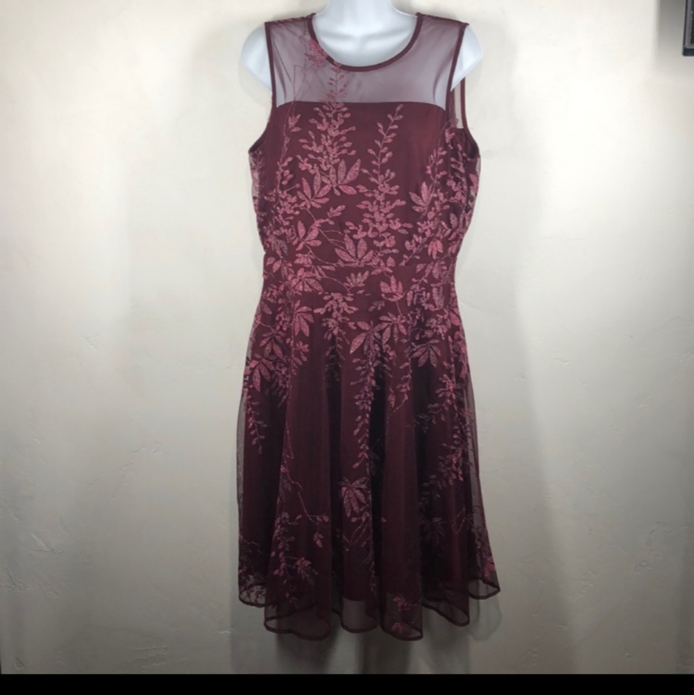J TAYLOR Floral Glitter Dress